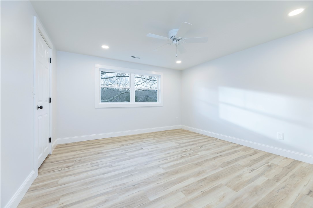 139 Bridgetown Road Narragansett, RI 02882 - Photo 26 of 47