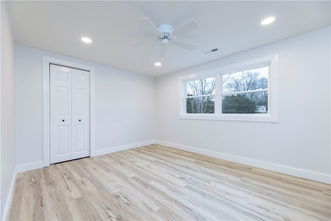 139 Bridgetown Road Narragansett, RI 02882 - Photo 27 of 47