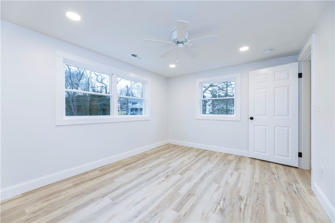 139 Bridgetown Road Narragansett, RI 02882 - Photo 29 of 47