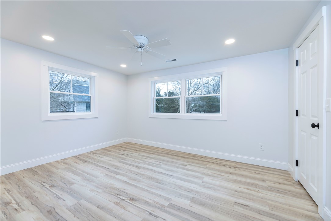 139 Bridgetown Road Narragansett, RI 02882 - Photo 30 of 47