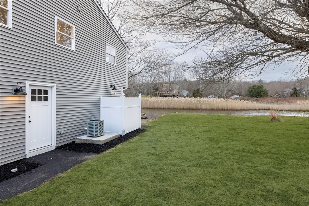 139 Bridgetown Road Narragansett, RI 02882 - Photo 41 of 47