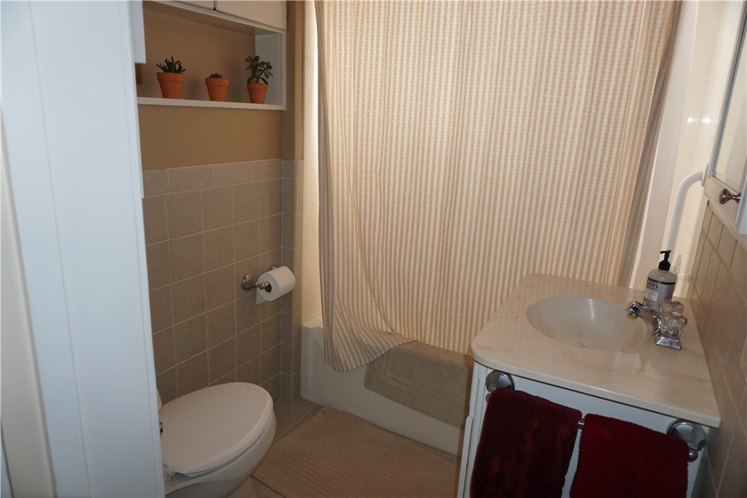 19 Dorking Road Brighton, NY 14610 - Photo 26 of 34