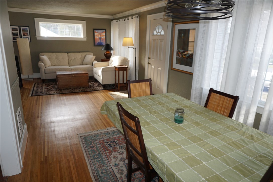 19 Dorking Road Brighton, NY 14610 - Photo 8 of 34