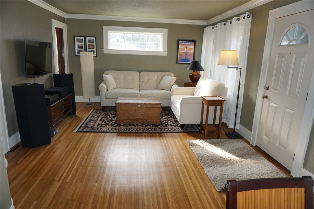 19 Dorking Road Brighton, NY 14610 - Photo 9 of 34