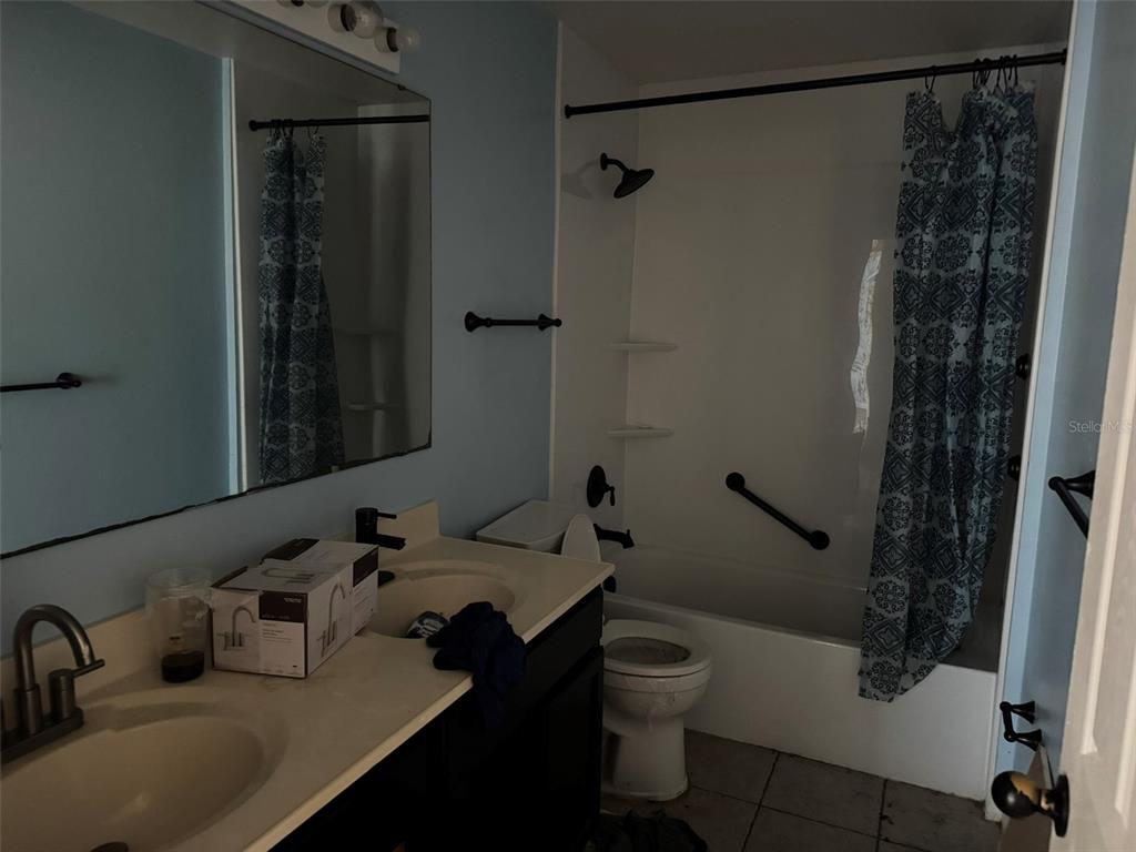 5018 Strada Drive Winter Haven, FL 33880 - Photo 17 of 23