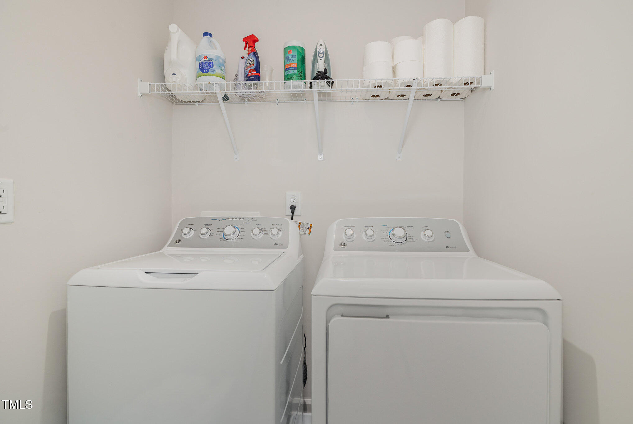 342 Amber Acorn Avenue Raleigh, NC 27603 - Photo 14 of 34 013_img_7667-edit_233