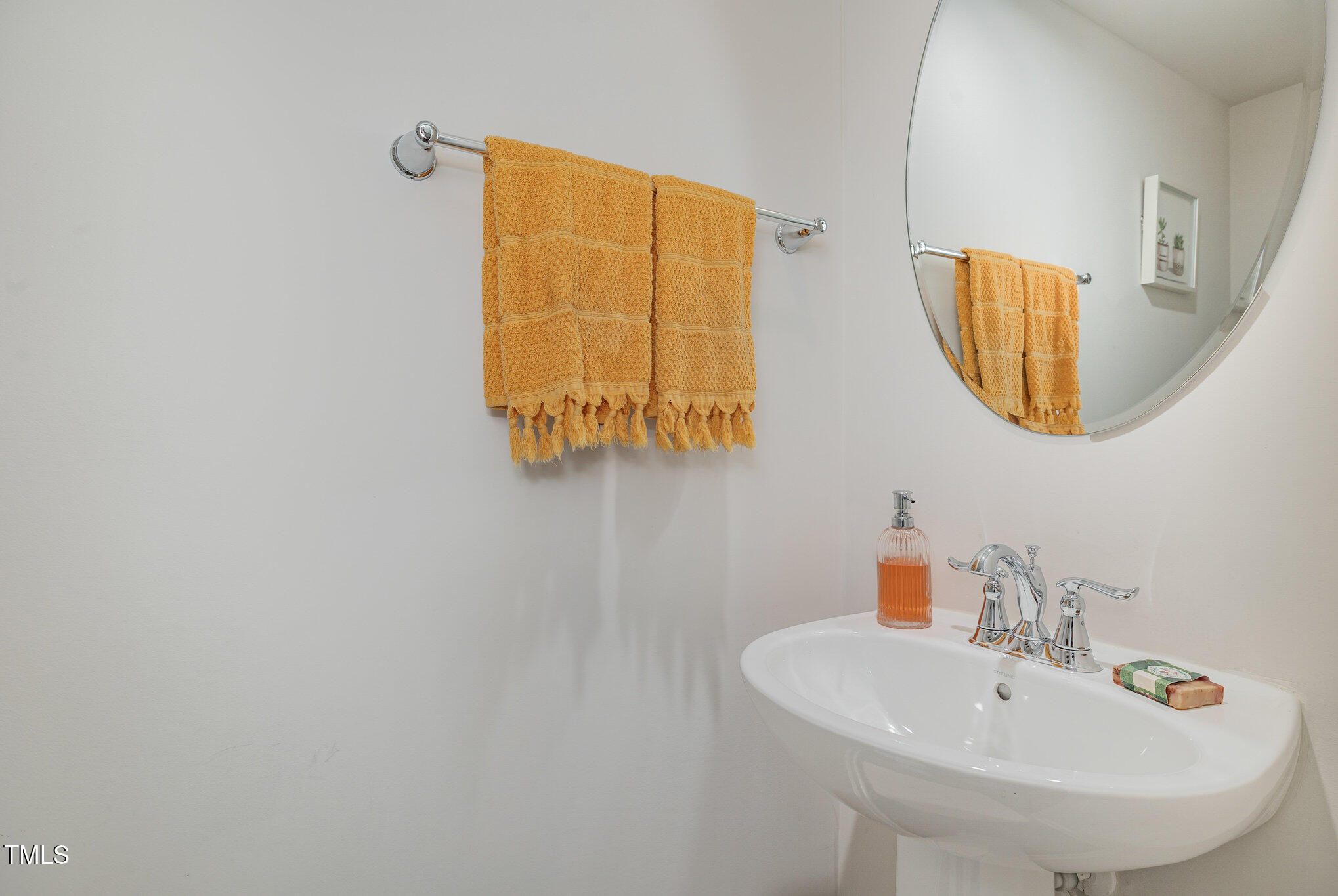 342 Amber Acorn Avenue Raleigh, NC 27603 - Photo 15 of 34 014_img_7635-edit_741