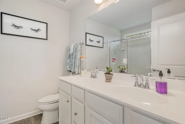 $1,900 | 342 Amber Acorn Avenue, Raleigh, NC 27603