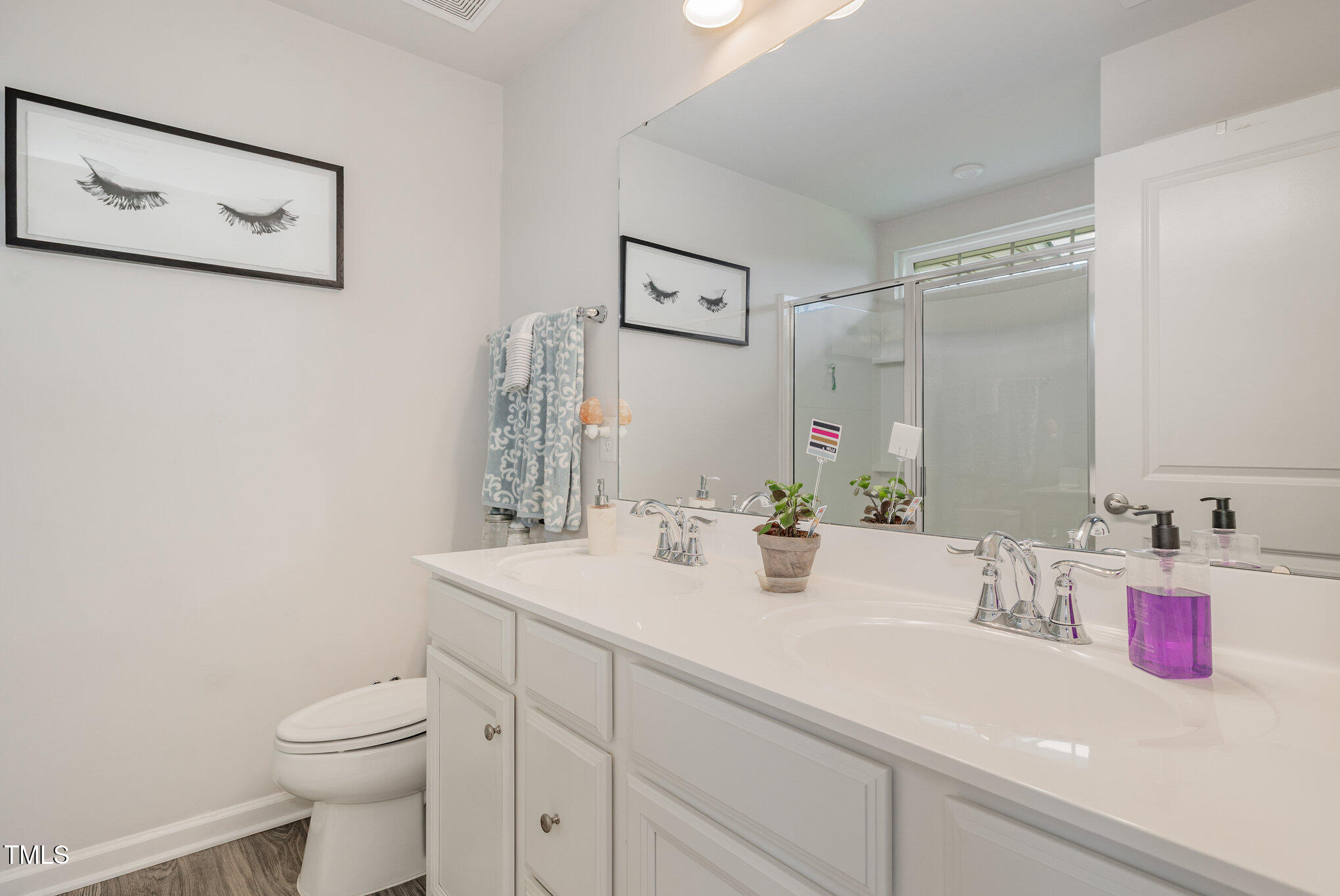 342 Amber Acorn Avenue Raleigh, NC 27603 - Photo 10 of 34 018_img_7654-edit_368