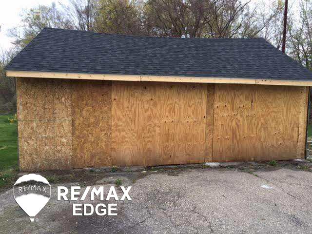 4145 Richfield Road Flint, MI 48506 - Photo 13 of 16 21172629-12.JPG