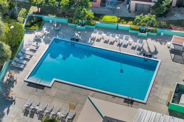 $699,000 | 98202 Windward Avenue, Unit CONDO W/ 30 FT BOAT SLIP, Key Largo, FL 33037