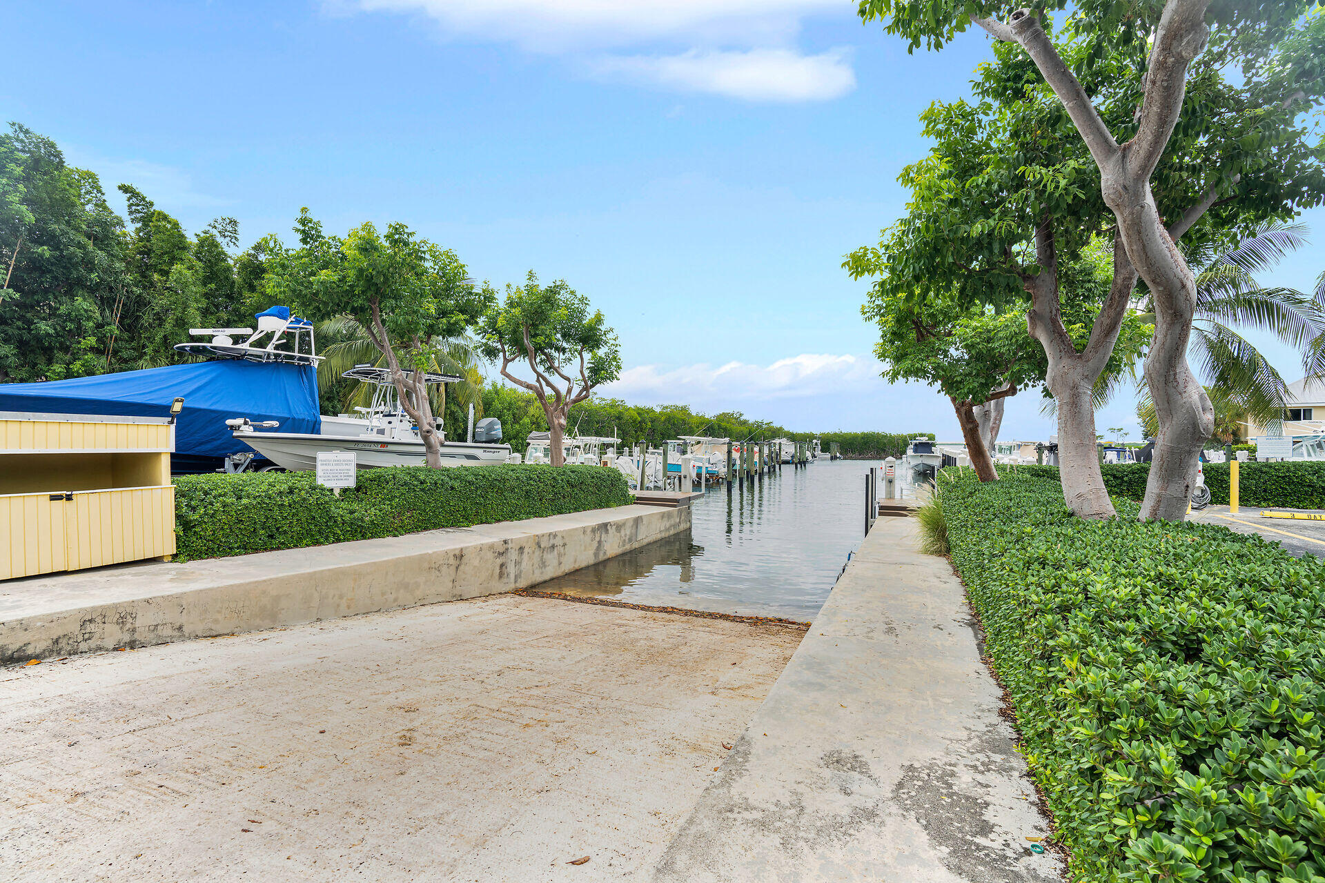 98202 Windward Avenue, Unit CONDO W/ 30 FT BOAT SLIP Key Largo, FL 33037 - Photo 9 of 36 Boat Ramp