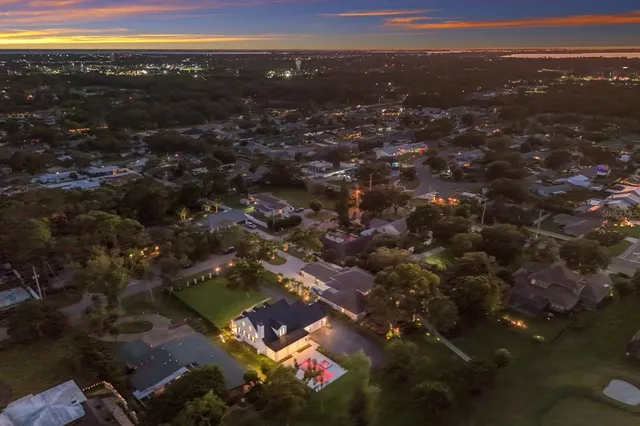 $2,499,999 | 5060 18th Avenue West, Bradenton, FL 34209