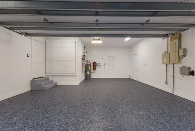 $2,499,999 | 5060 18th Avenue West, Bradenton, FL 34209