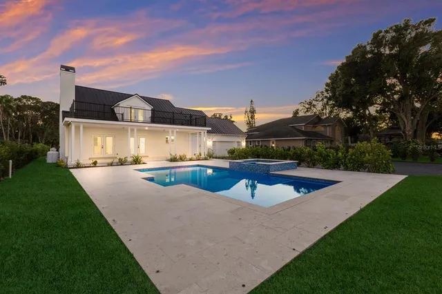 $2,499,999 | 5060 18th Avenue West, Bradenton, FL 34209