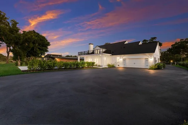 $2,499,999 | 5060 18th Avenue West, Bradenton, FL 34209