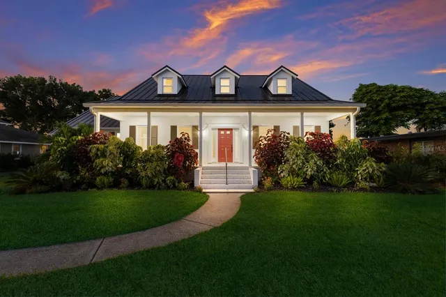 $2,499,999 | 5060 18th Avenue West, Bradenton, FL 34209