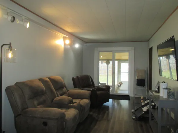 $232,500 | 220 Douglas Avenue, Montello, WI 53949