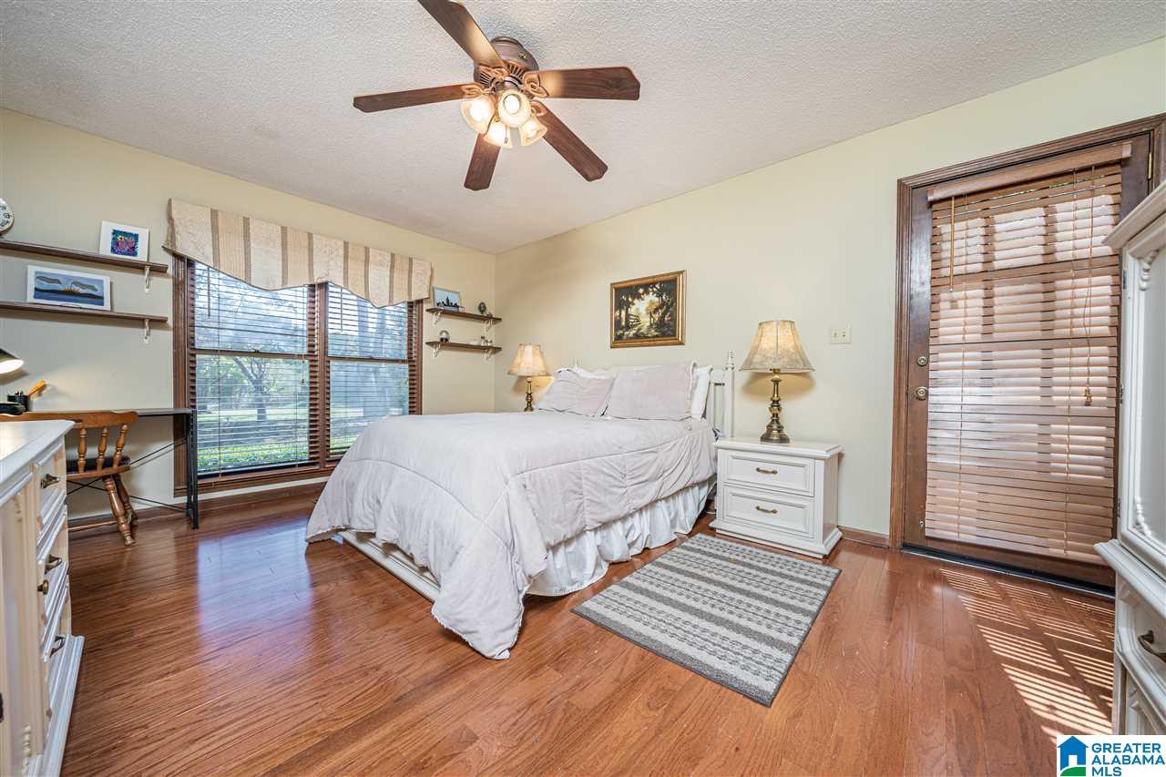 85 Laurel Road Calera, AL 35040 - Photo 13 of 43