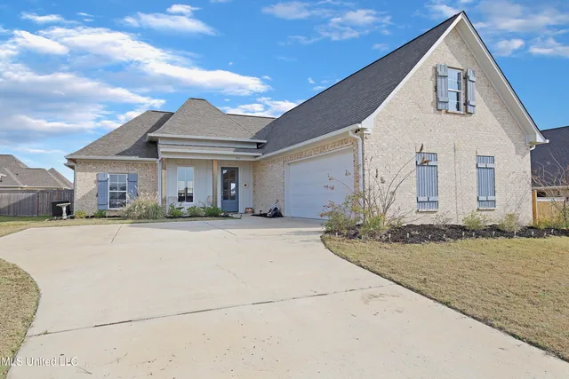 $390,000 | 557 East Park Street, Canton, MS 39046