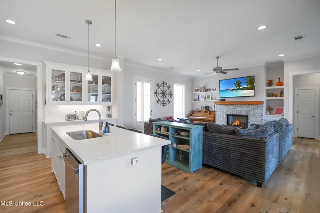 $390,000 | 557 East Park Street, Canton, MS 39046