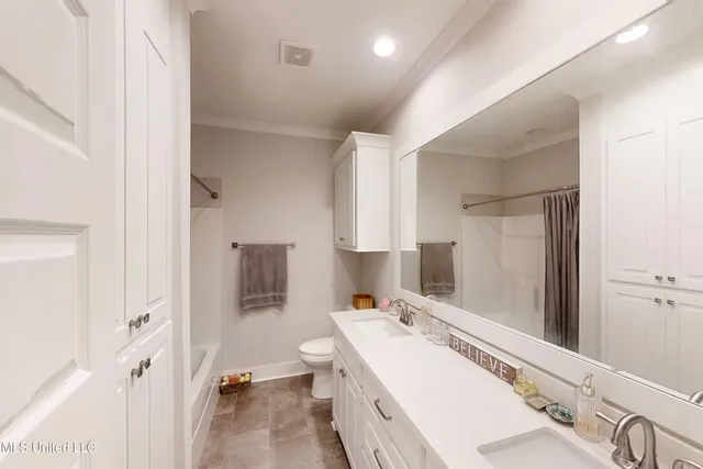 $390,000 | 557 East Park Street, Canton, MS 39046