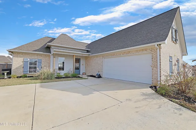 $390,000 | 557 East Park Street, Canton, MS 39046