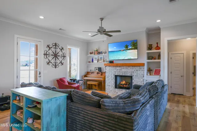 $390,000 | 557 East Park Street, Canton, MS 39046