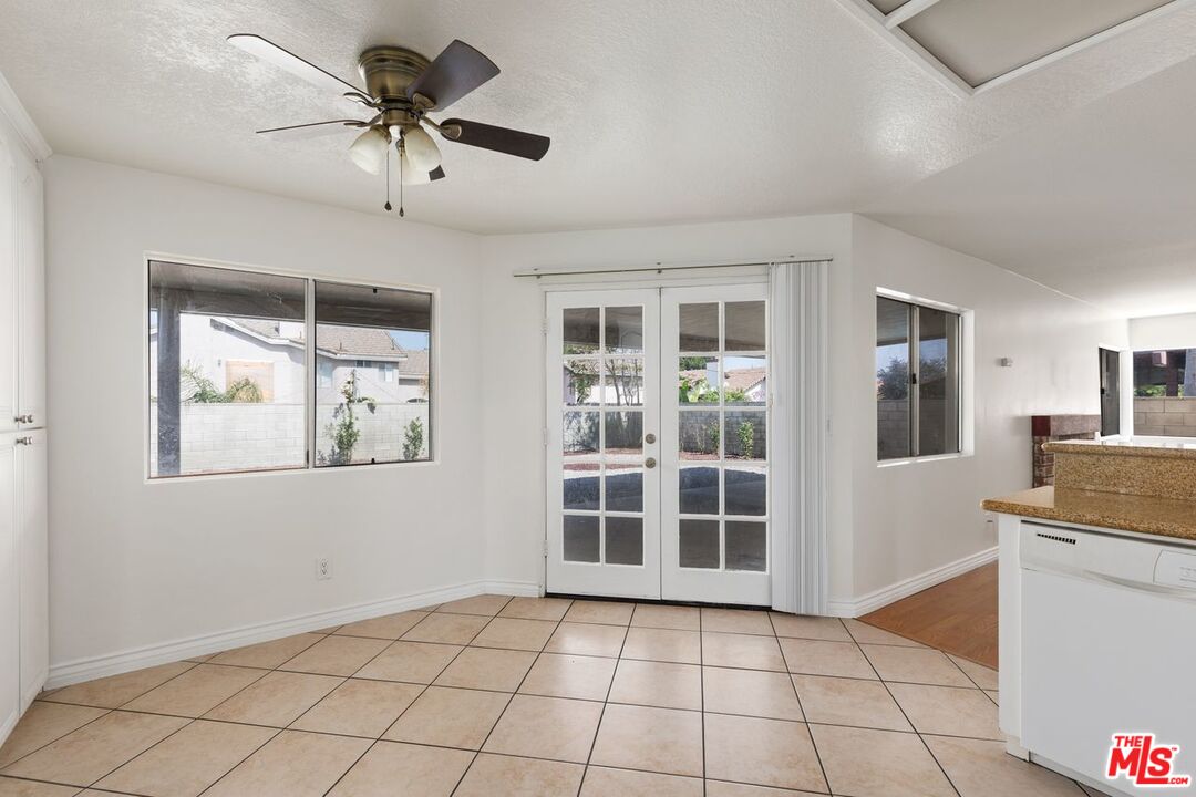 9193 Middlefield Drive Riverside, CA 92508 - Photo 18 of 35