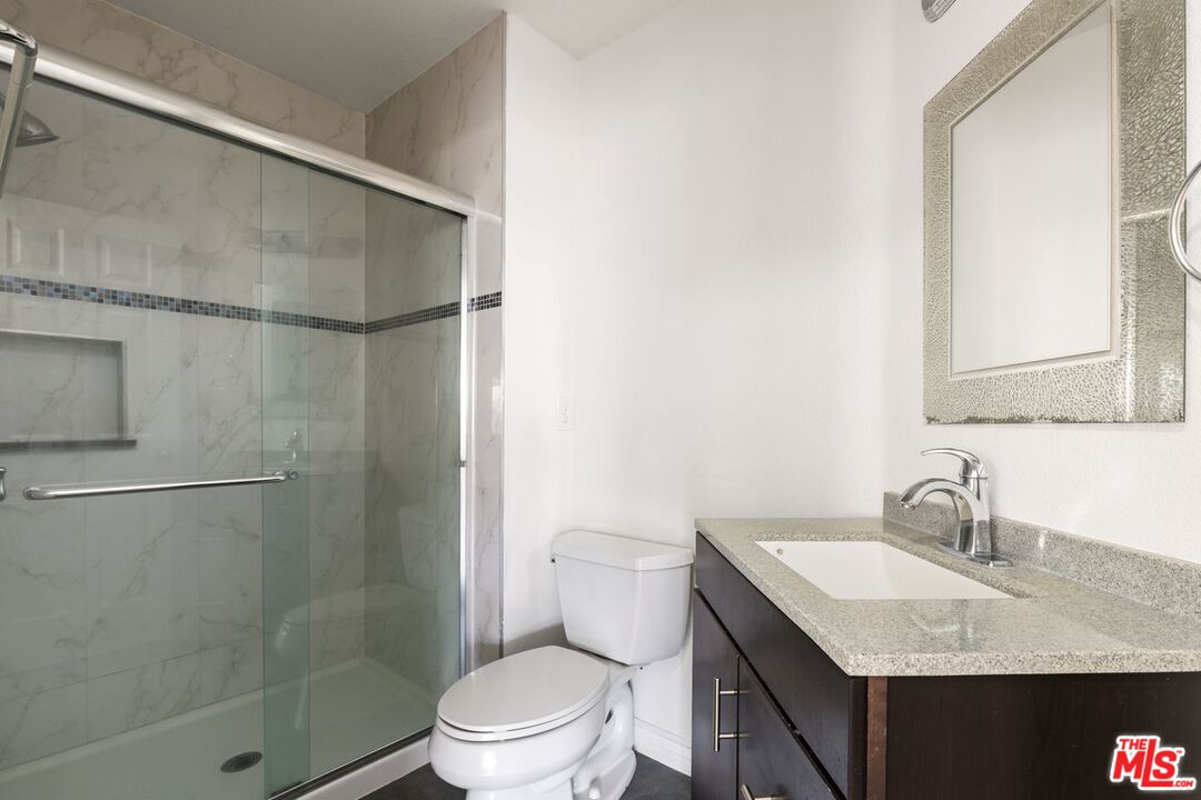 9193 Middlefield Drive Riverside, CA 92508 - Photo 20 of 35