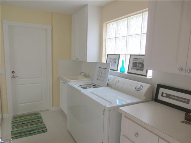 840 Southwest Balmoral Trace Stuart, FL 34997 - Photo 18 of 23 Gallery Image 18