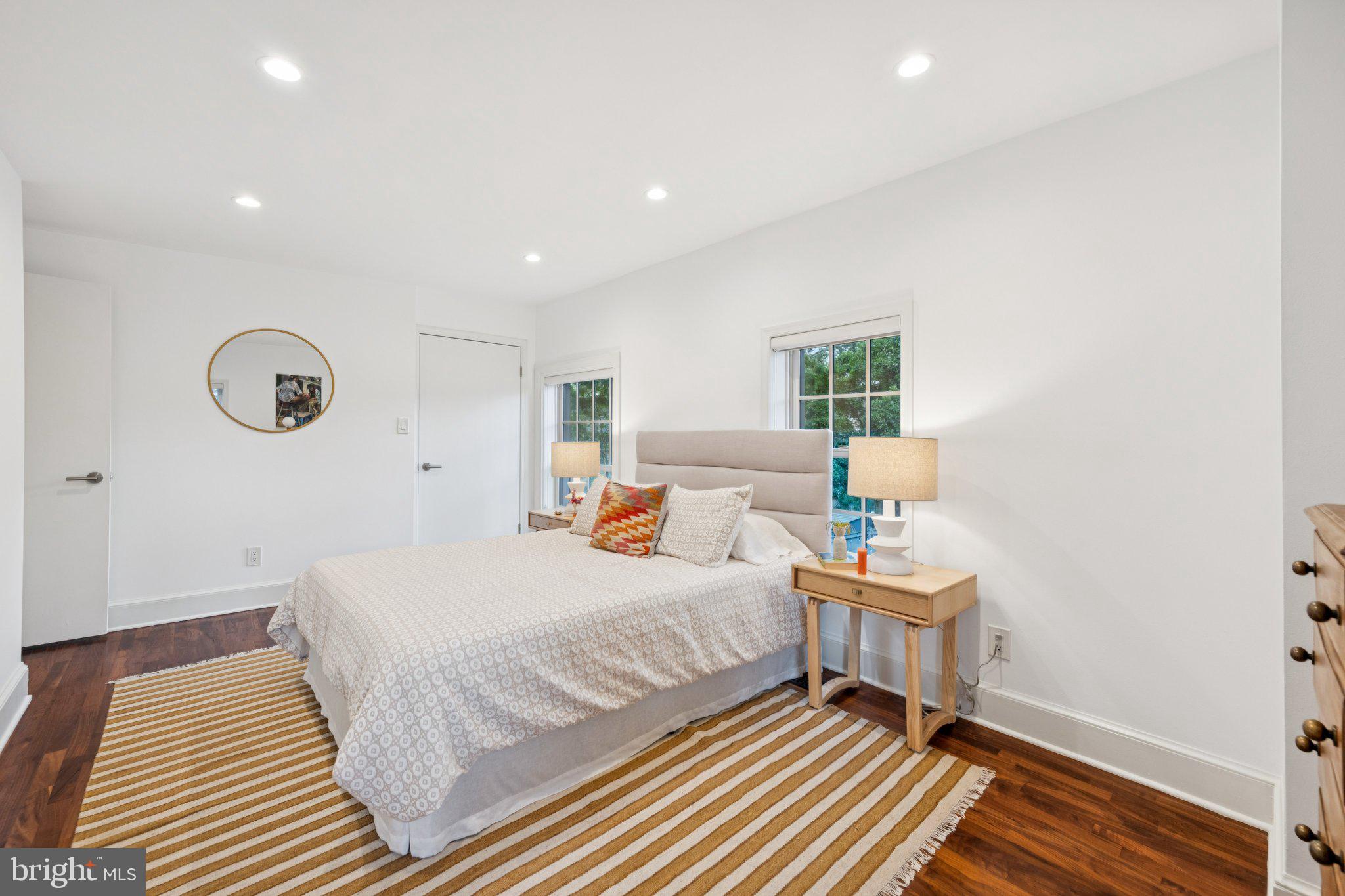 1 Derby Lane Washington, DC 20003 - Photo 16 of 33 a room with a bed and a window