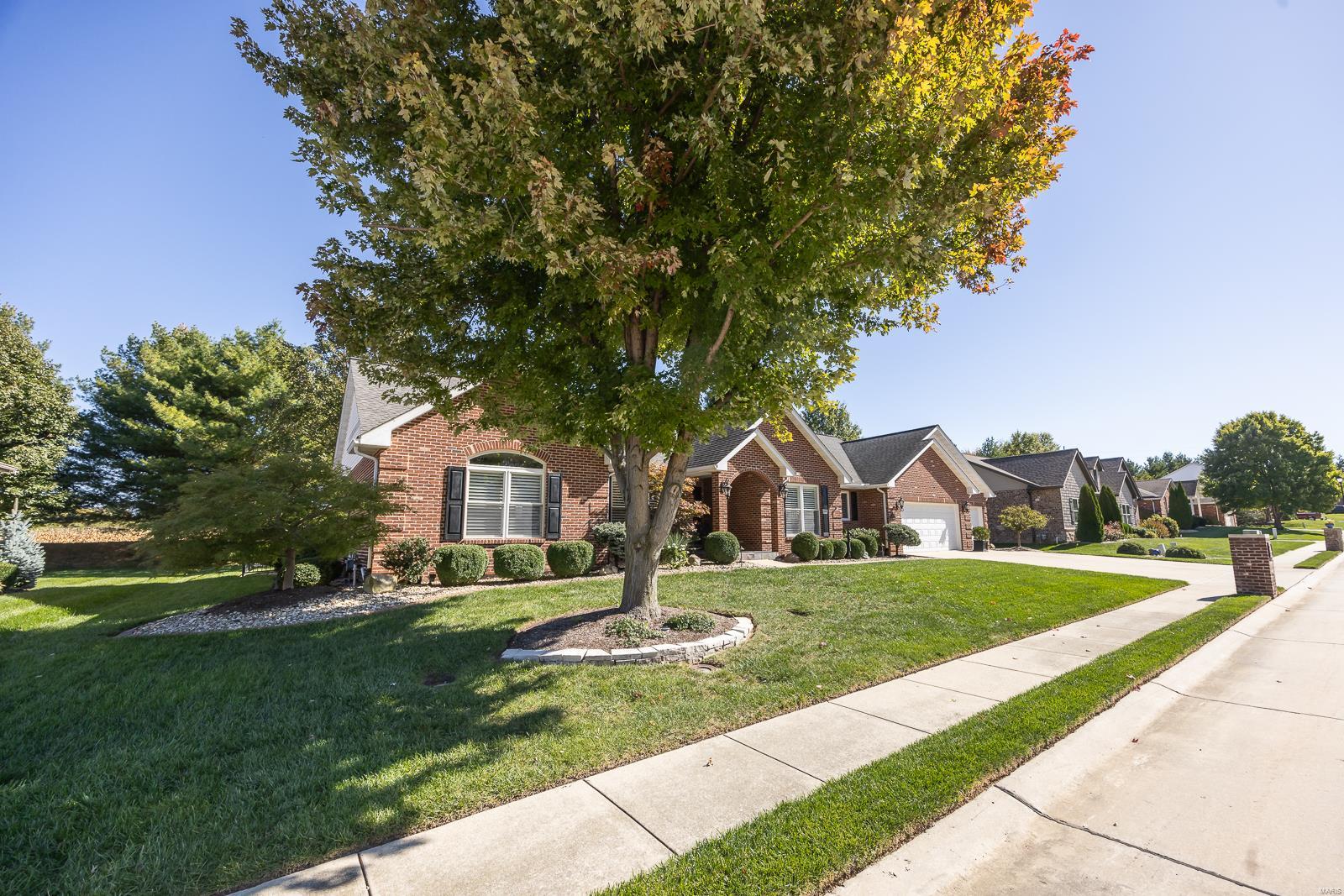1808 Riviera Lane O'Fallon, IL 62269 - Photo 4 of 15