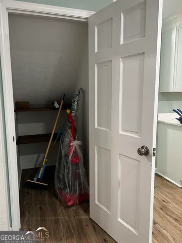 a view of a storage & utility room