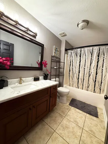 $825 | 1508 Crescent Hills Drive, Tallahassee, FL 32303