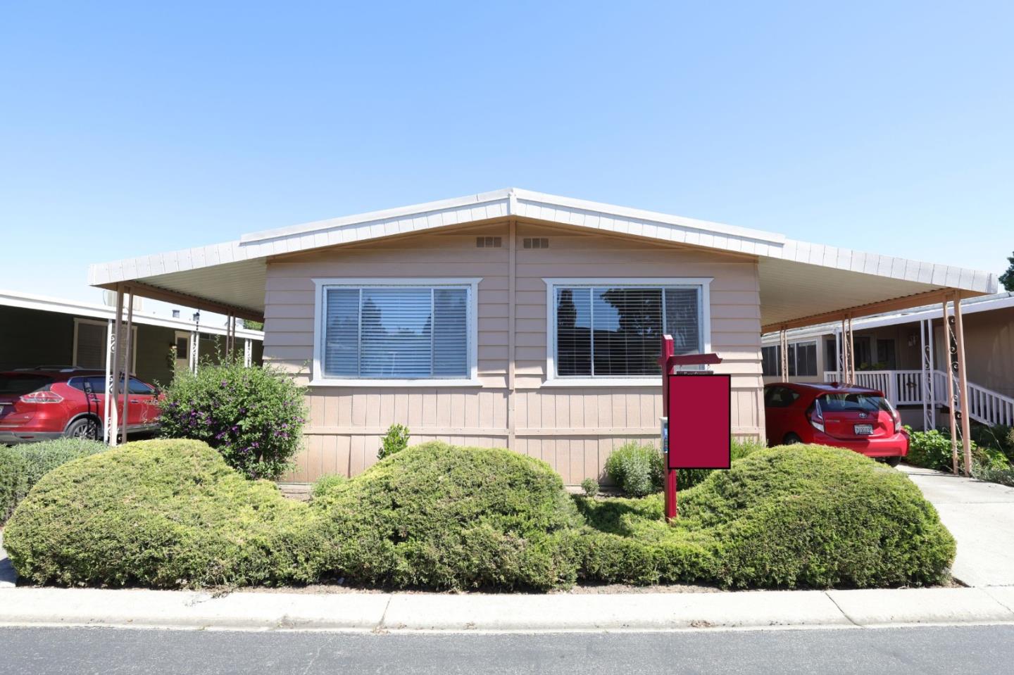 61 Quail Hollow Drive, Unit 61 San Jose, CA 95128 - Photo 3 of 36 a house view with a outdoor space