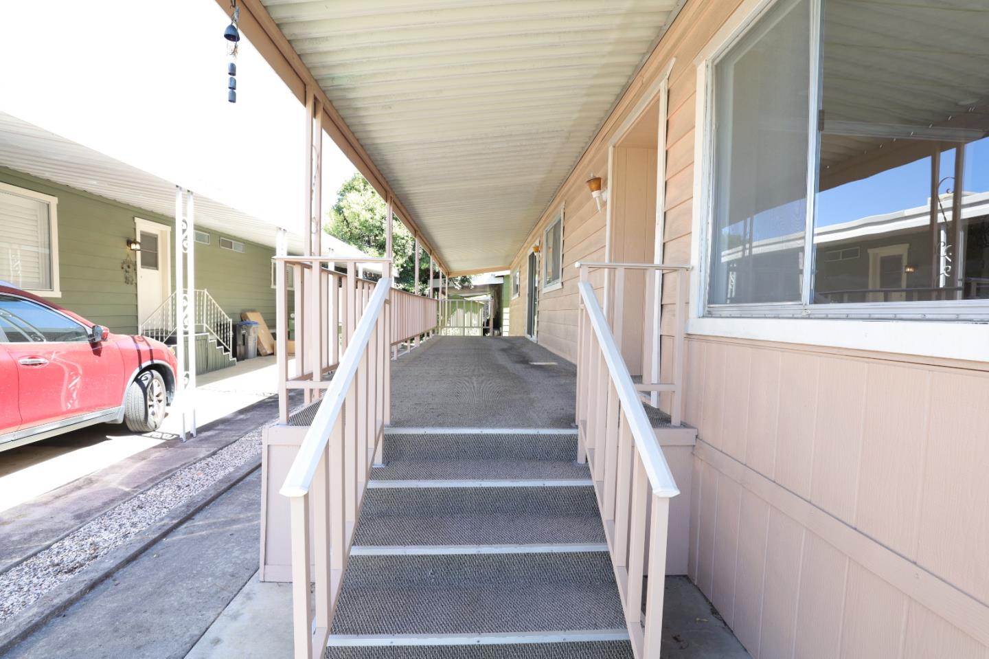 61 Quail Hollow Drive, Unit 61 San Jose, CA 95128 - Photo 32 of 36 a view of an entryway