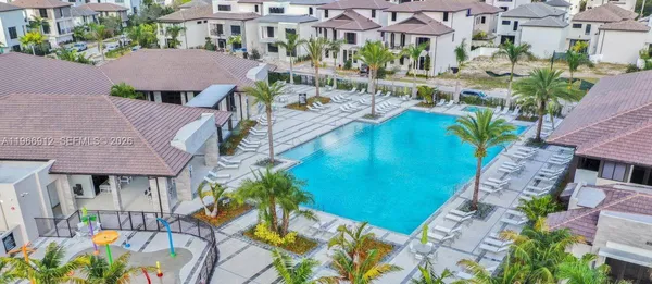 $449,000 | 4745 Northwest 84th Court, Unit 42, Doral, FL 33166