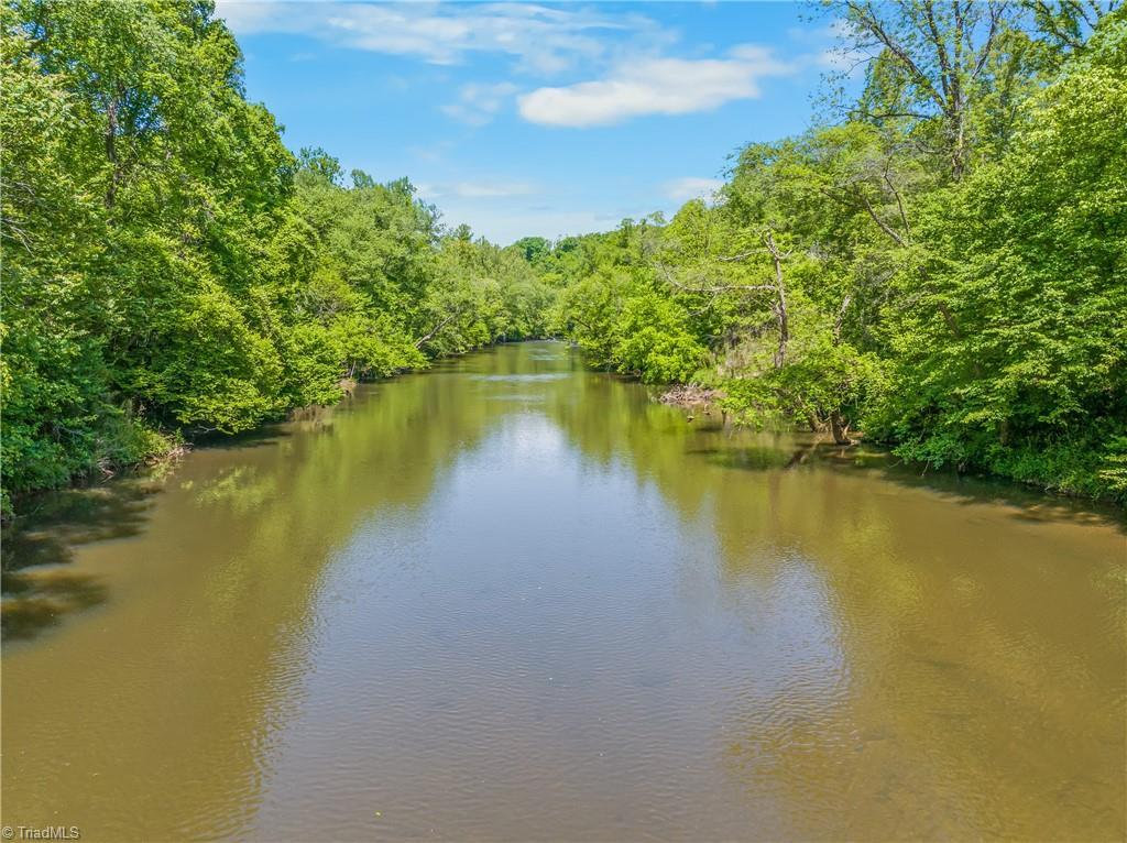 1392 Mission Road Danbury, NC 27016 - Photo 11 of 29 Dan River View from Community Access