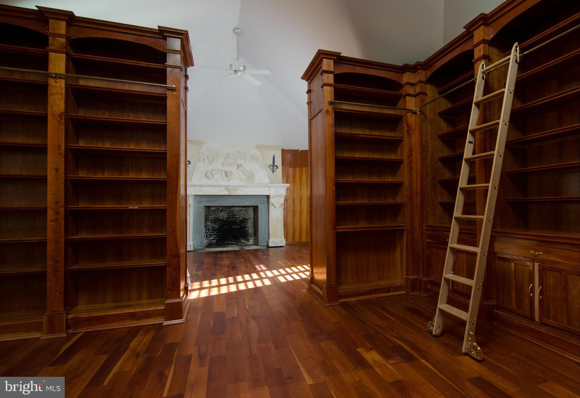 952 Old County Road Severna Park, MD 21146 - Photo 15 of 27 Interior (General)