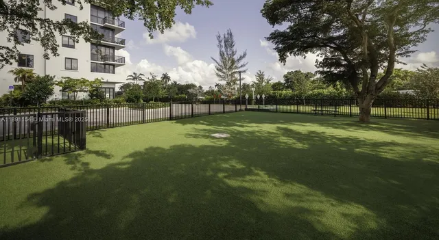 $2,603 | 11200 Biscayne Boulevard, Unit A1 6, Miami, FL 33181