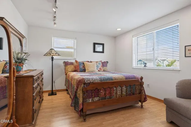 $3,895,000 | 2421 Ocean Drive, Oxnard, CA 93035