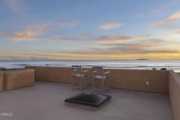 $3,895,000 | 2421 Ocean Drive, Oxnard, CA 93035