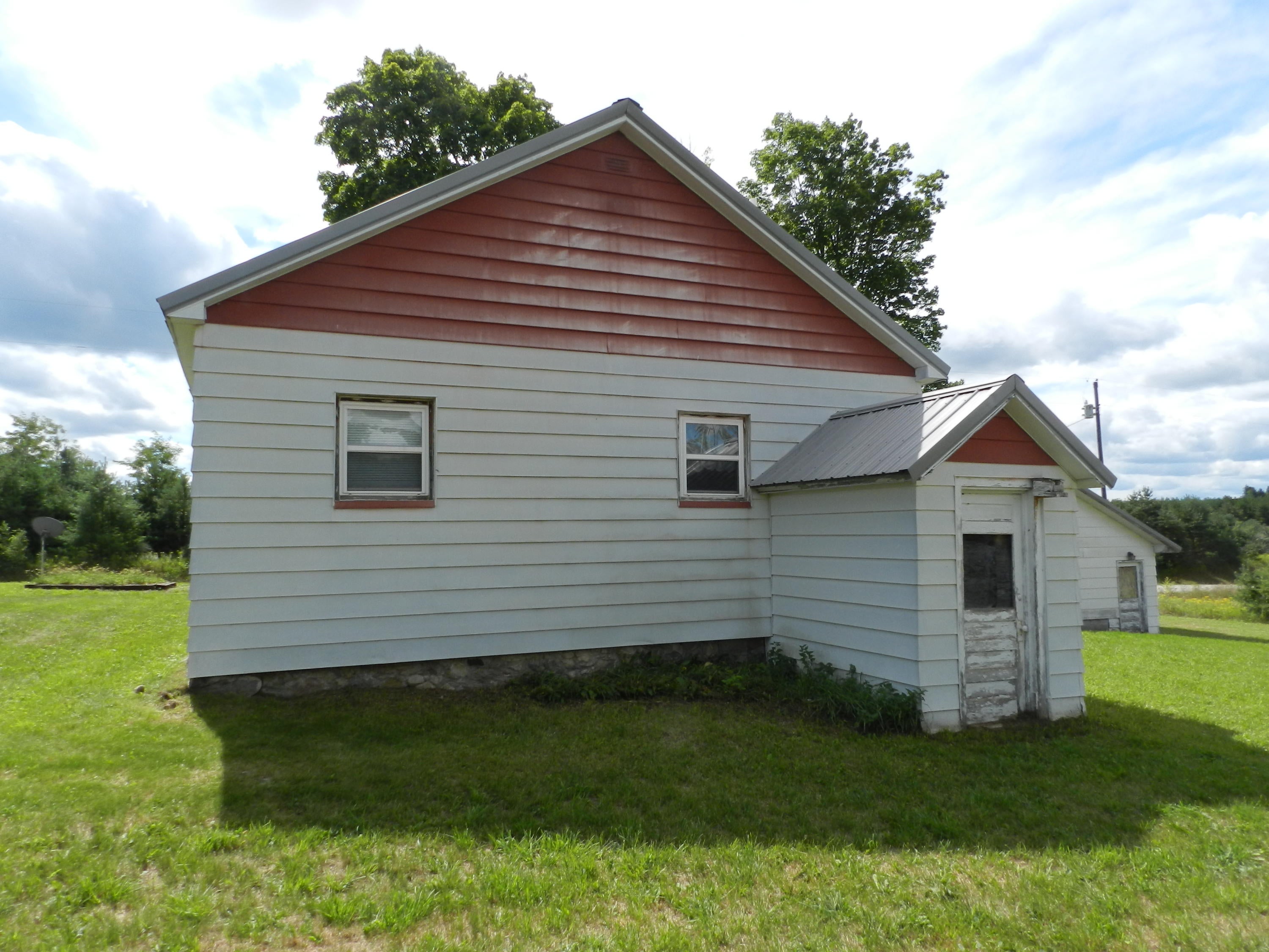 3522 Webb Road Wolverine, MI 49799 - Photo 9 of 11 Gallery Image 9