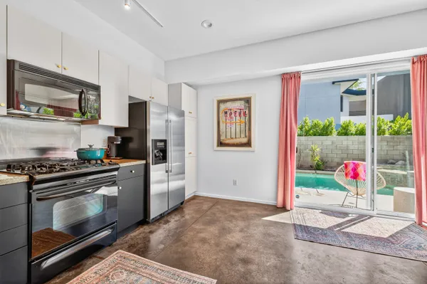 $3,850 | 3552 Melody Lane, Palm Springs, CA 92262