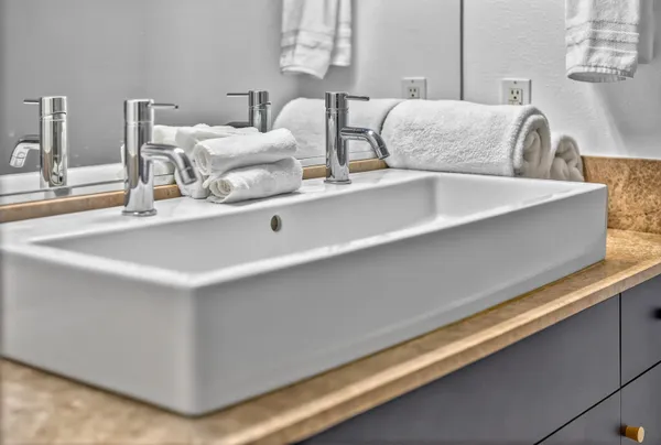 $3,850 | 3552 Melody Lane, Palm Springs, CA 92262