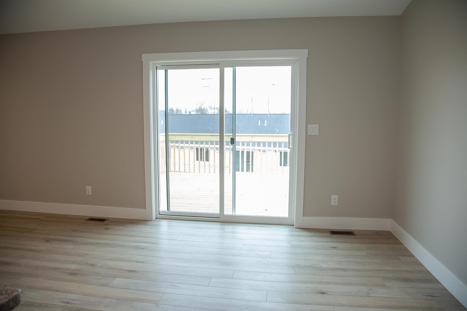 2164 Cheyenne Way Dubuque, IA 52002 - Photo 9 of 41 Gallery Image 9