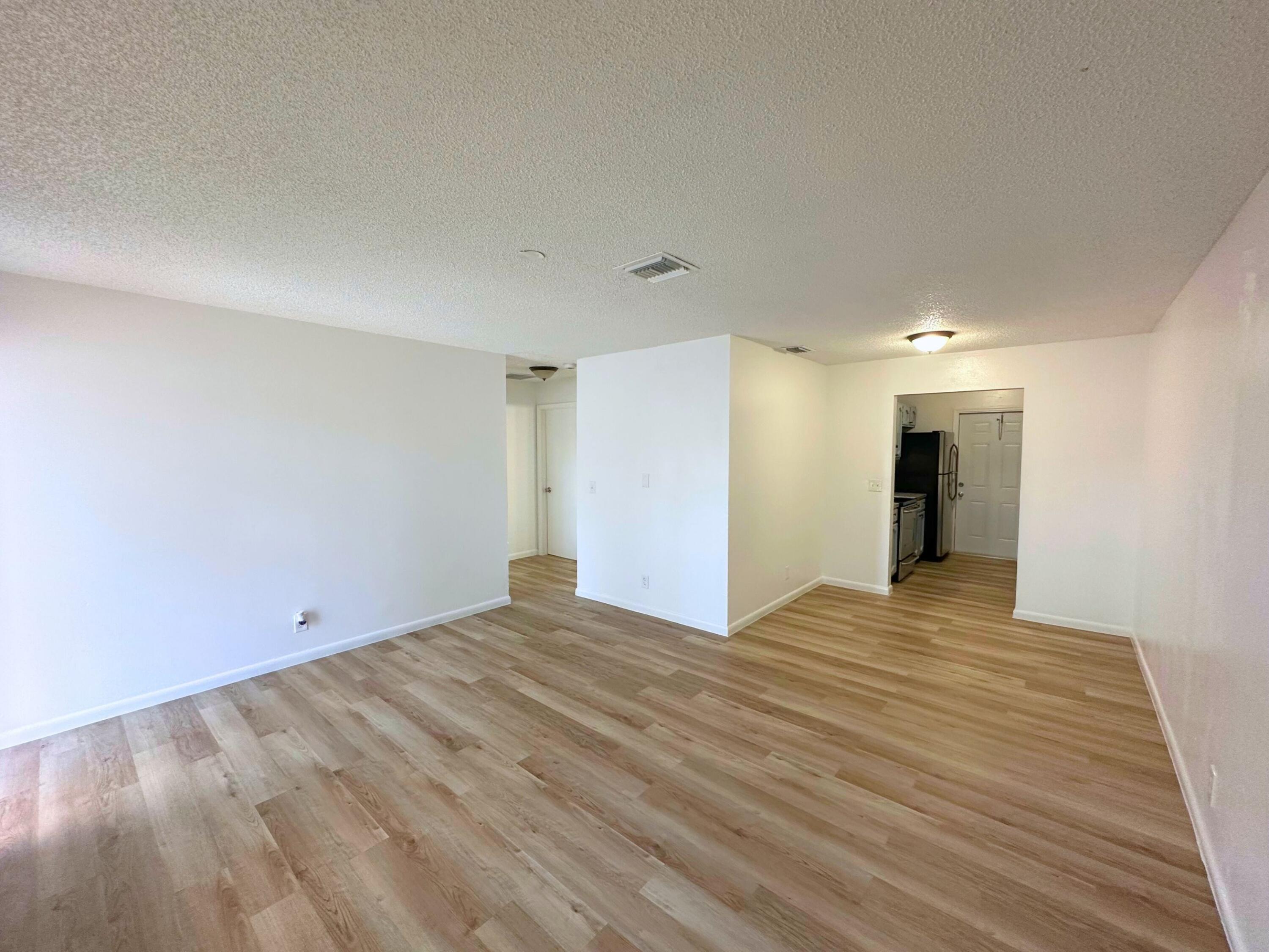 3662 Davis Road, Unit 3668 Palm Springs, FL 33461 - Photo 19 of 19 1 (21)
