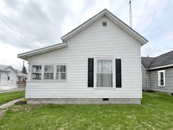 $109,900 | 233 East Commerce Street, Dunkirk, IN 47336
