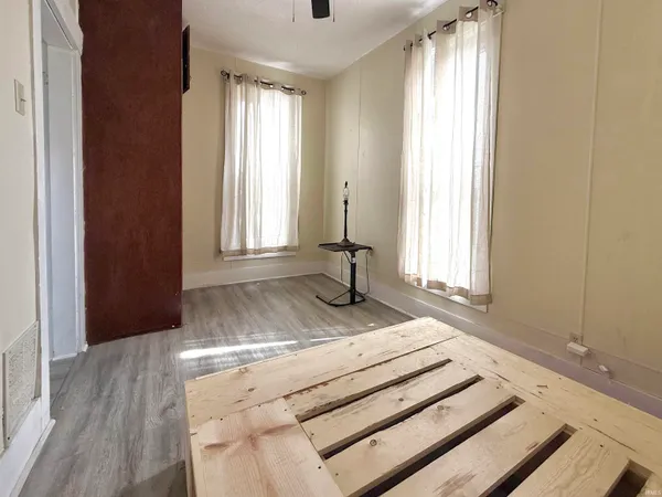 $109,900 | 233 East Commerce Street, Dunkirk, IN 47336